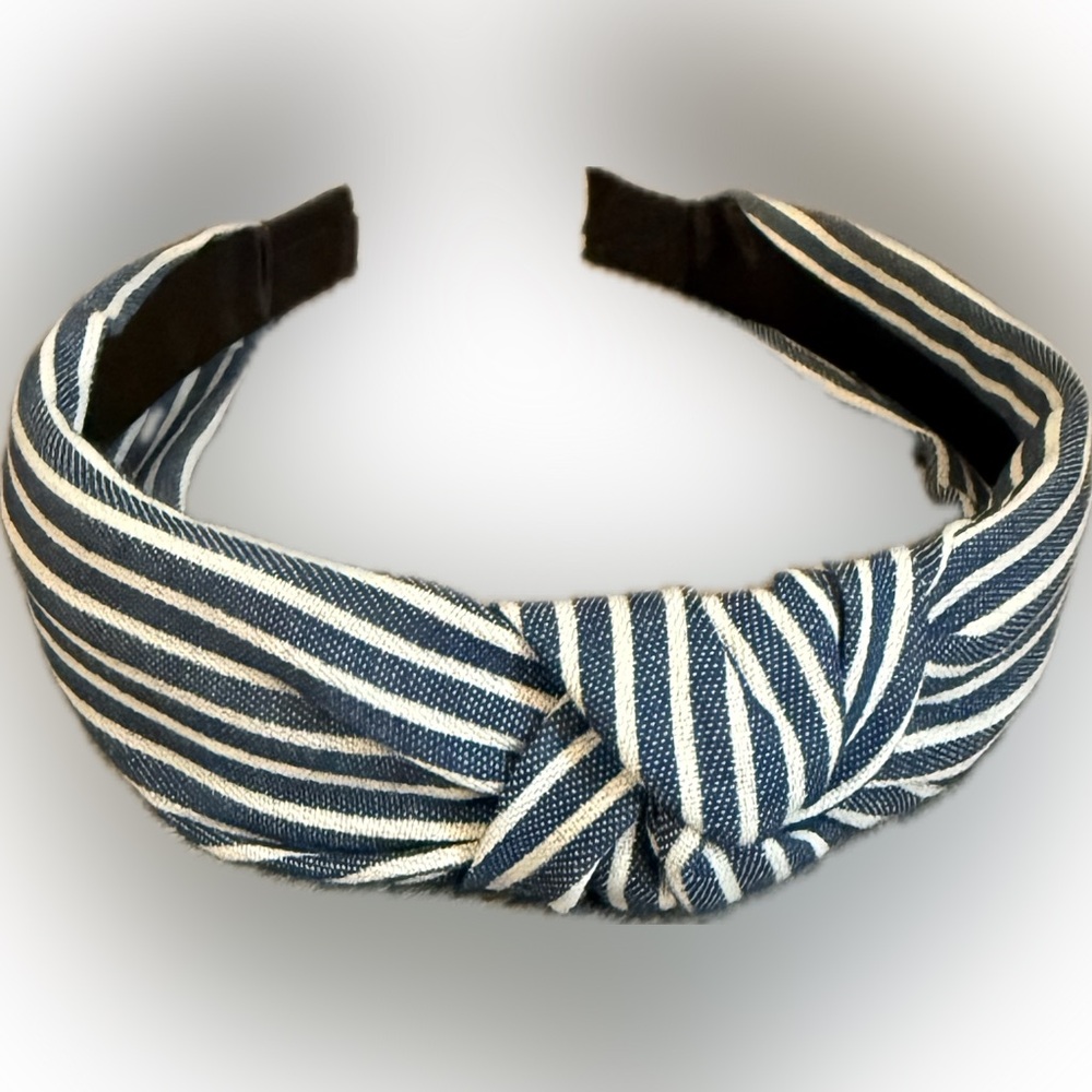 💙Stylish Blue & White Striped Denim Headband/NIP💙 - Picture 2 of 4